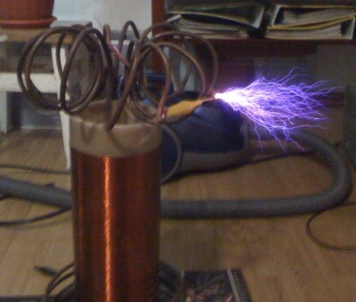 IMG_0106.jpg (147.96 KiB) Viewed 24022 times Без тора такого при 100-110В добивался.